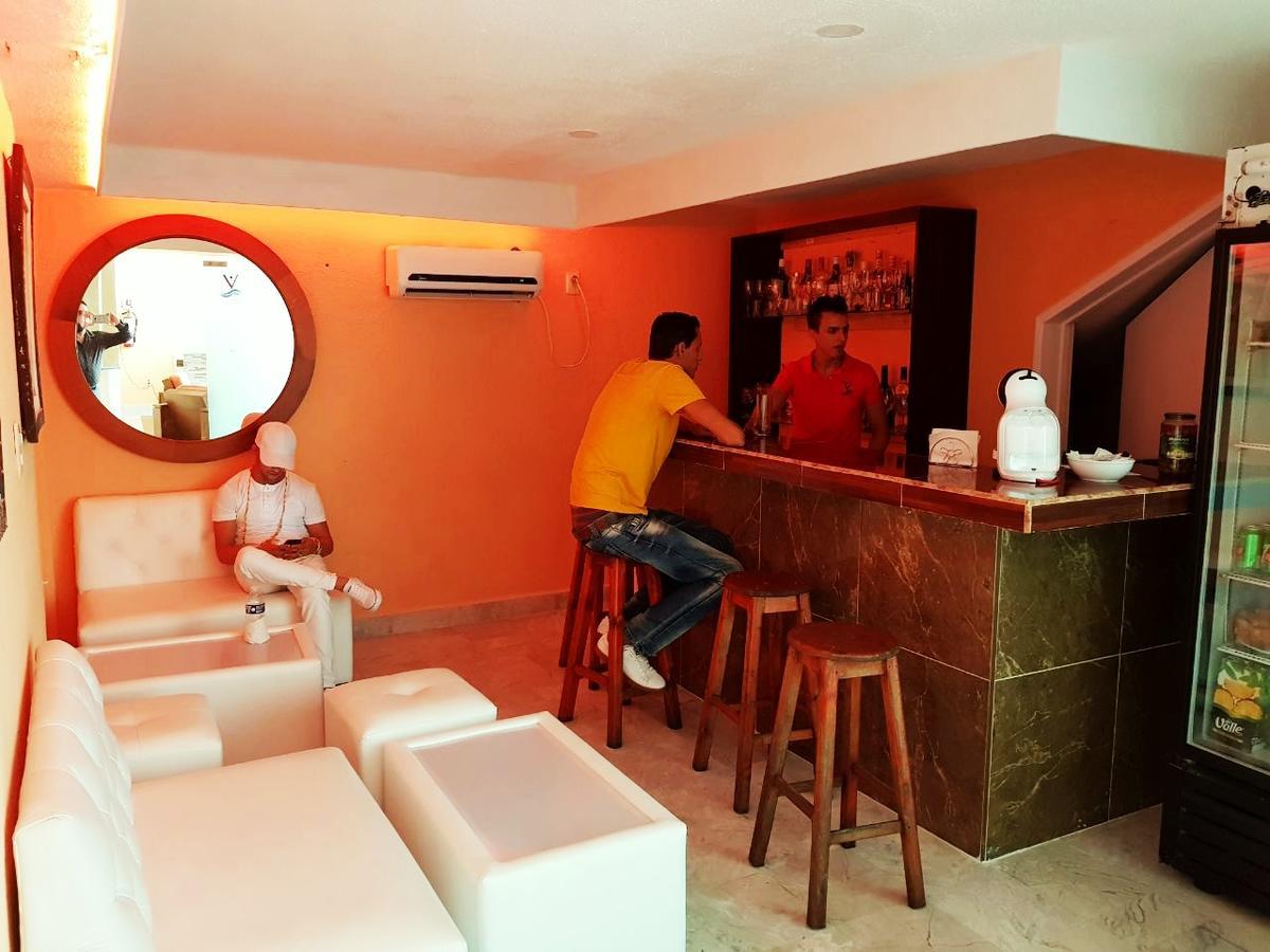 Hotel Versalles Suites Cancun Dış mekan fotoğraf