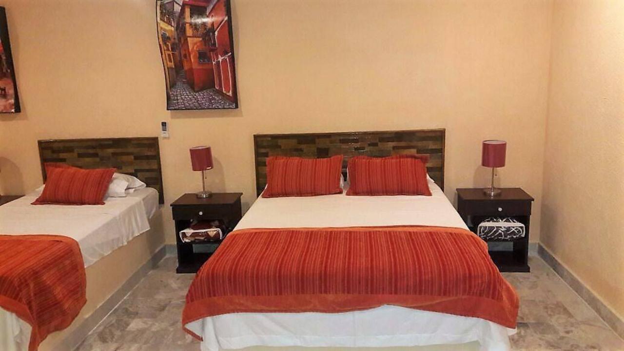 Hotel Versalles Suites Cancun Dış mekan fotoğraf