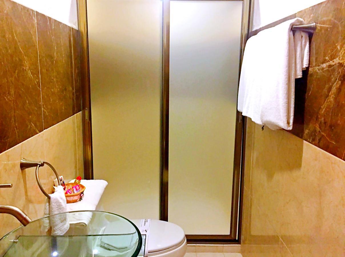 Hotel Versalles Suites Cancun Dış mekan fotoğraf