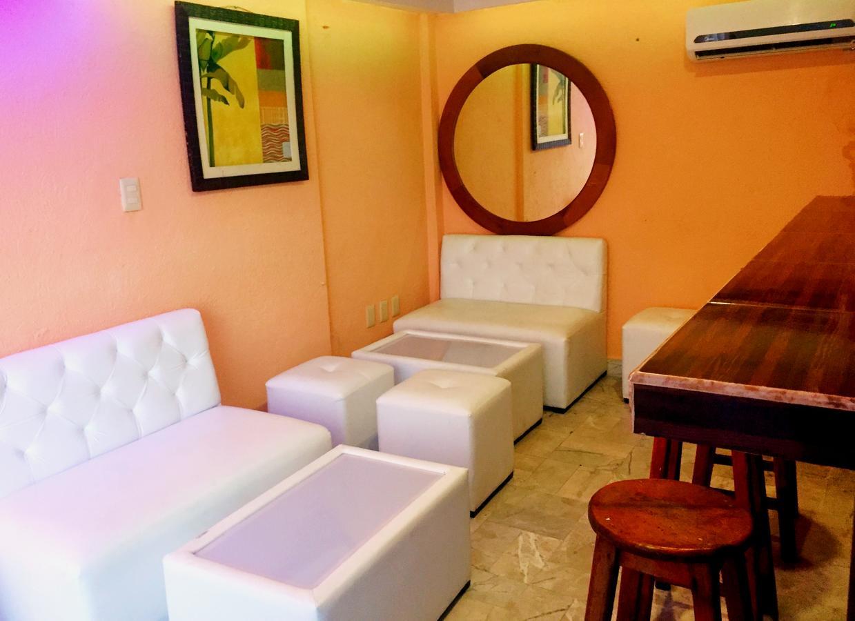 Hotel Versalles Suites Cancun Dış mekan fotoğraf