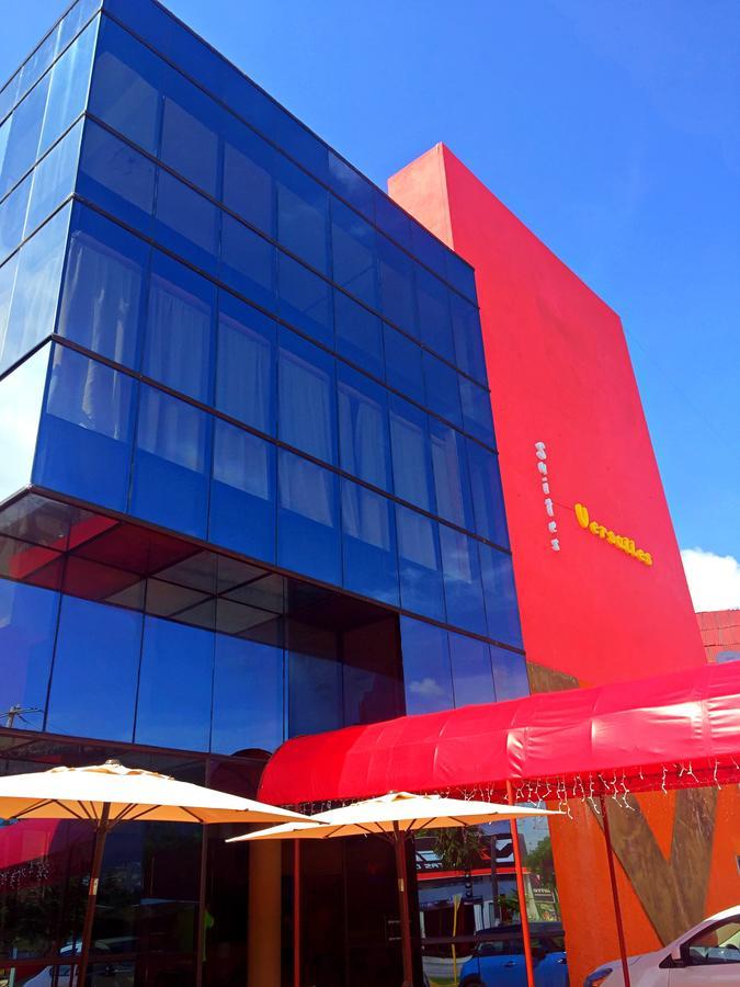 Hotel Versalles Suites Cancun Dış mekan fotoğraf