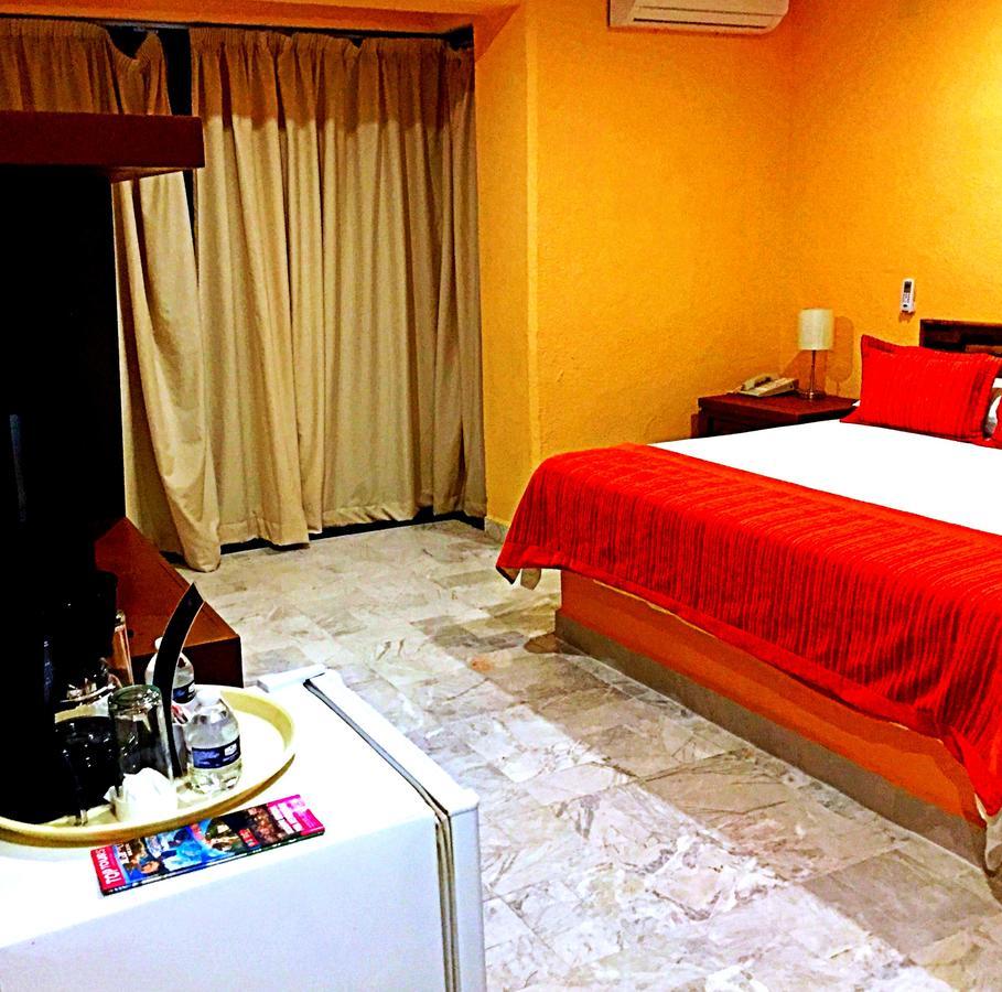 Hotel Versalles Suites Cancun Dış mekan fotoğraf
