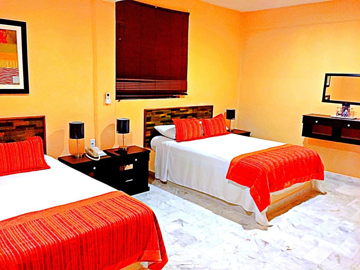 Hotel Versalles Suites Cancun Dış mekan fotoğraf