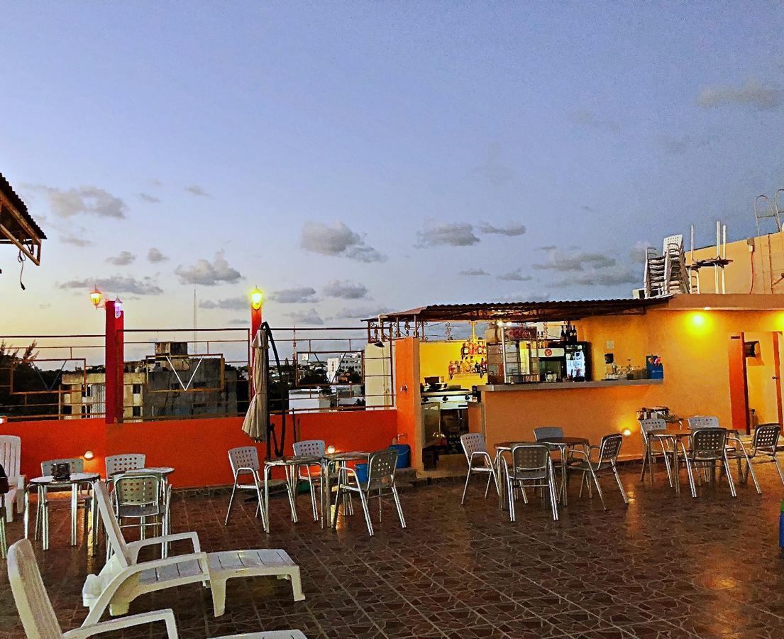 Hotel Versalles Suites Cancun Dış mekan fotoğraf